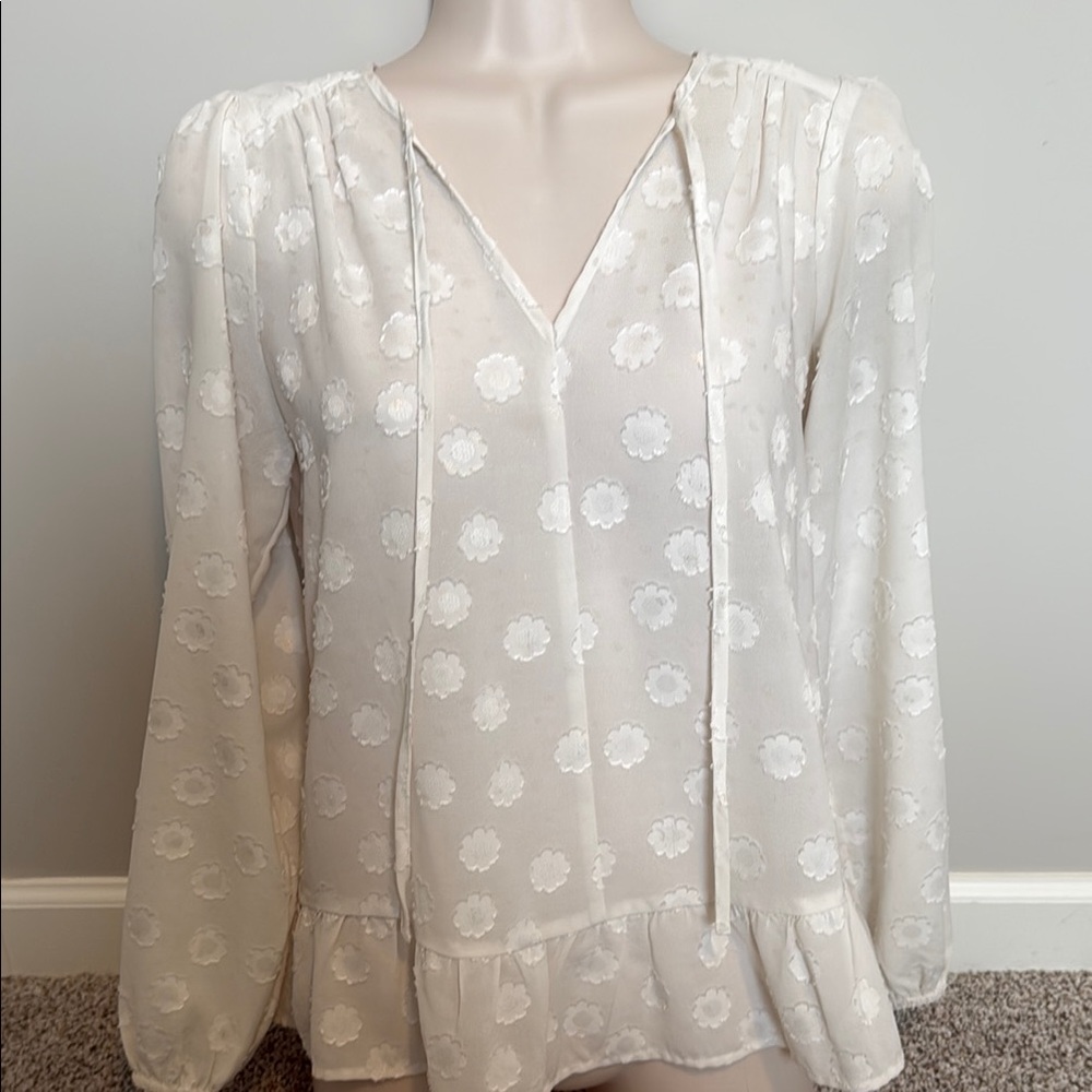 Women’s Ivory Floral Swiss Dot Peasant Blouse